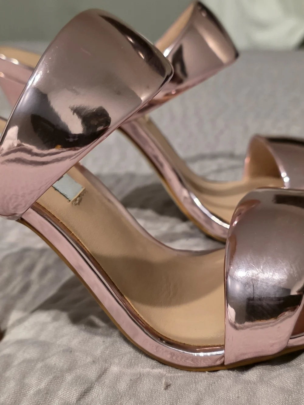 ✨ STEVE MADDEN SATURN HEELS ✨